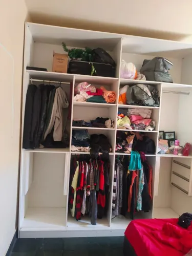 Vendo guarda roupa planejado de casal