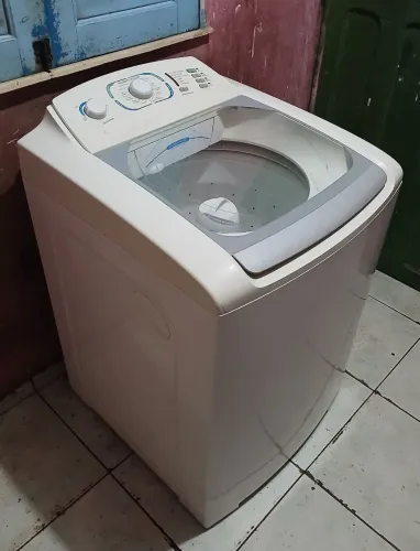 Máquina de lavar roupa Electrolux 12kg