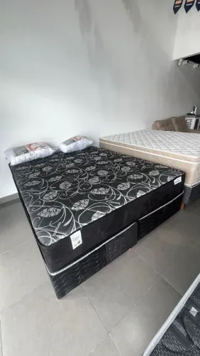 CAMA QUEEN OPUS DE MOLAS ENSACADAS