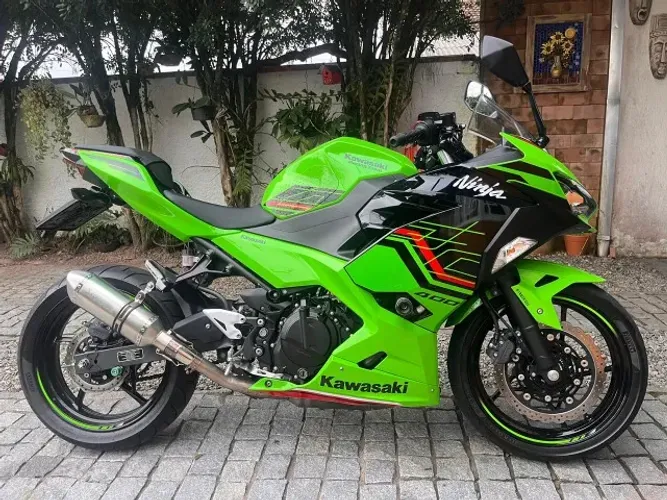 Ninja 400 KRT 2024