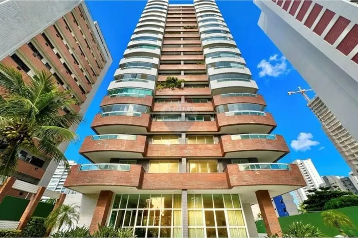 EDIFÍCIO MILAZZO RESIDENCE - Alto Padrão - Meireles - 4 Suítes - 3 Vagas - Com Lazer - Por