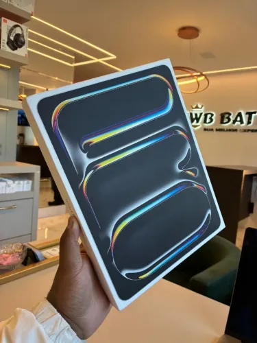 iPad Pro M5 256GB WiFi + Celular 13 inch - Loja Fisica