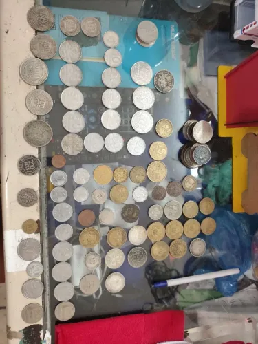 Moedas e cédulas Antigas
