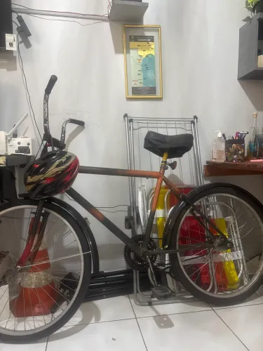 Bicicleta freio contra pedal 