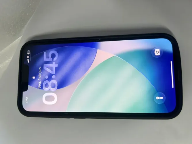 iPhone 14