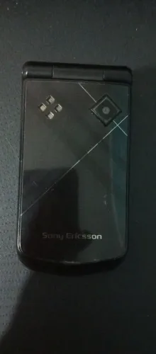Celular Sony z555i