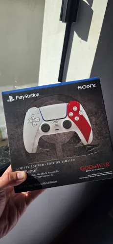 Dualsense God of War edição limitada 20 anos