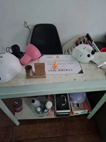 Kit completo para iniciantes nail designer com gel,pincéis,pedra ria,mesa porta esmalte 