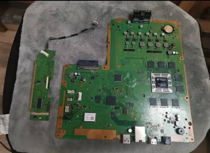Placa Mãe Ps4 defeito para retirada de peças