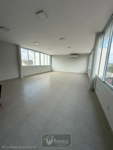 SALA COMERCIAL PARA LOCAÇÃO NO CENTRO DE HOLAMBRA/SP