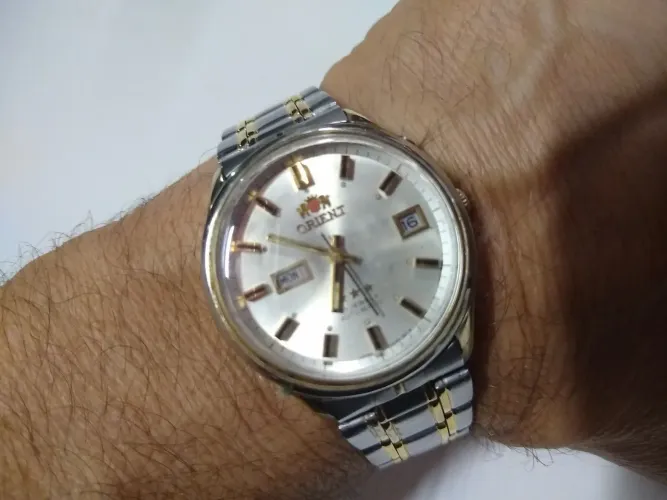 Relógio Orient antigo automático 