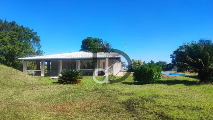 Chácara com 3 quartos à venda, 22400 m² por R$ 3.999.000 - Barreiro - Louveira/SP