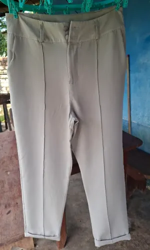 Vendo 2 calça social