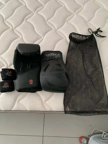 Luva de Box Naja 12oz