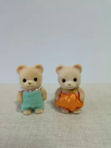 Sylvanian Dois Bebê Urso