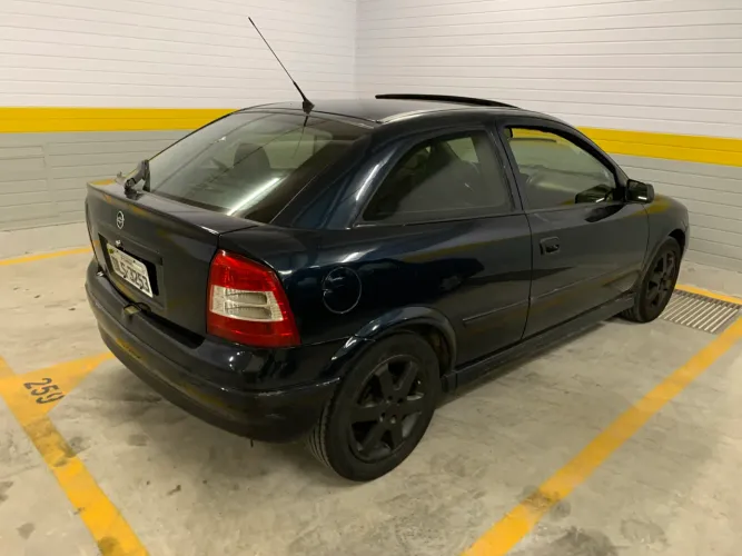 Chevrolet Astra 2.0/ CD/ GLS 2.0 MPFI 16V 3P 2000