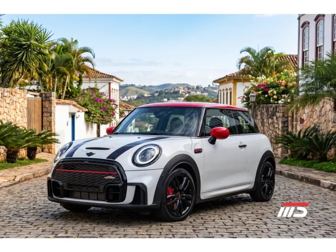 Mini Cooper 2.0 16V Twinpower Gasolina John Works 2P Steptronic 2024