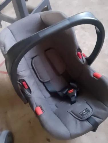 Bebê conforto Cosco Nexus completo