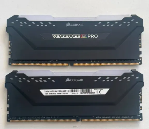 MEMORIAS CORSAIR 16GB (2X8) 2666 MHZ