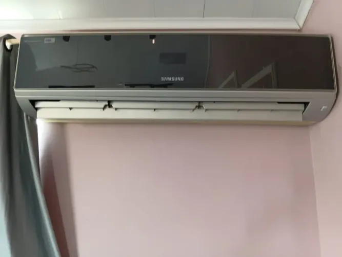 Ar condicionado 