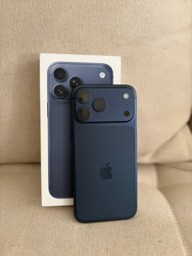 Apple iPhone 17 Pro Max 1TB Azul com NF Impecável