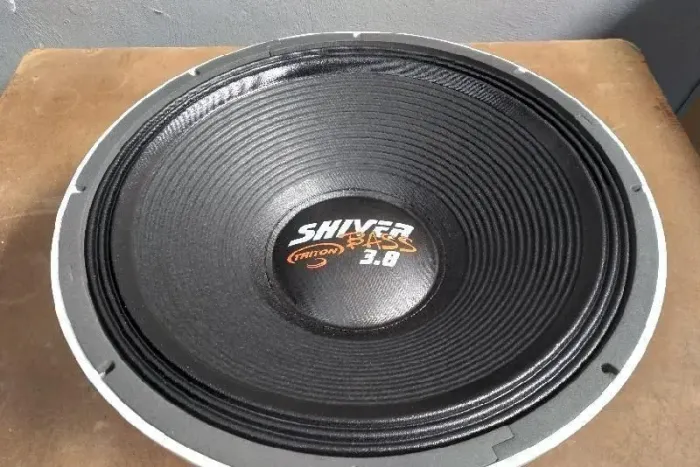 Woofer Triton Shiver Bass18" 