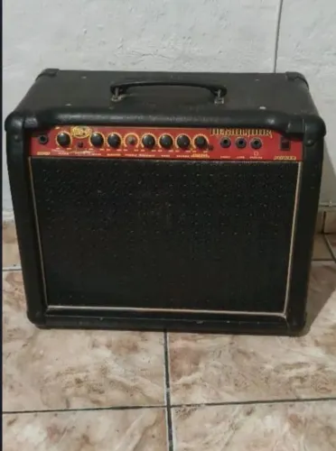Amplificador Meteoro FWG-50 Usado
