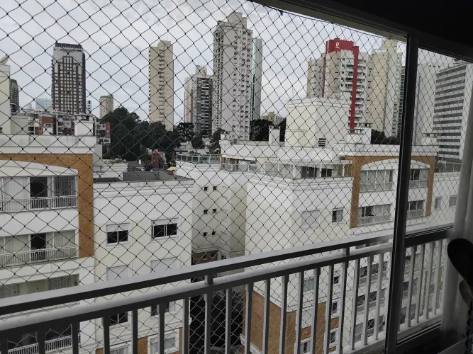 Instalação de redes de proteção e tela mosqueteira