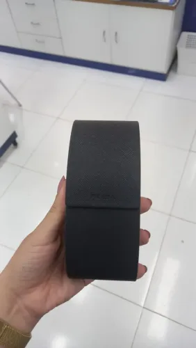 Óculos Prada feminino 