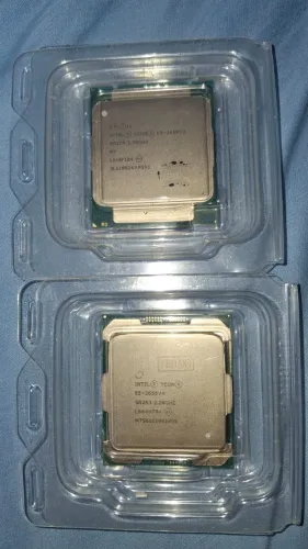 LOTE 2 PROCESSADORES XEON / Xeon E5-2650 V4 & Xeon E5-2650 V3