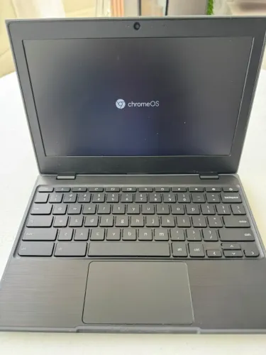 Chromebook Lenovo 100e 2ª Geração AMD 4GB 32GB 11,6"