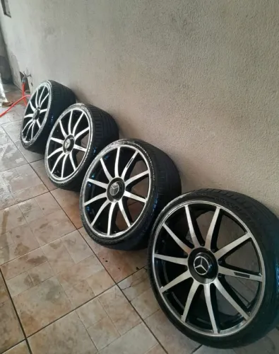 Vendo rodas 20 pneus 235/35