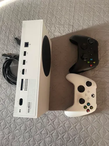 Xbox series s 2 controles