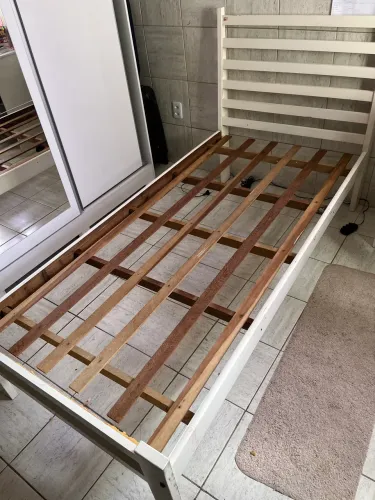Cama solteiro 