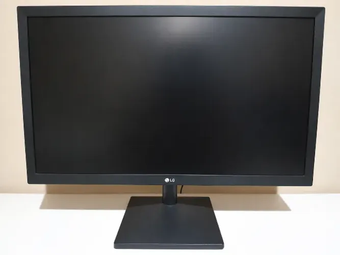 Monitor LG 21,5' Full HD HDMI - 22MK400H - Sem riscos