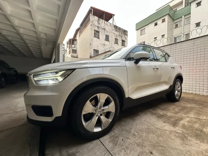 Volvo XC40 T-4 2.0 190cv FWD 2019