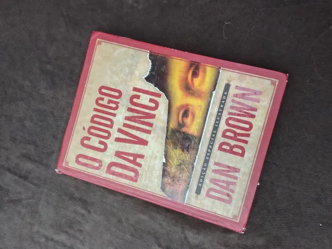 Livro O Código da Vinci - Edição Ilustrada Dan Brown (Sextante)
