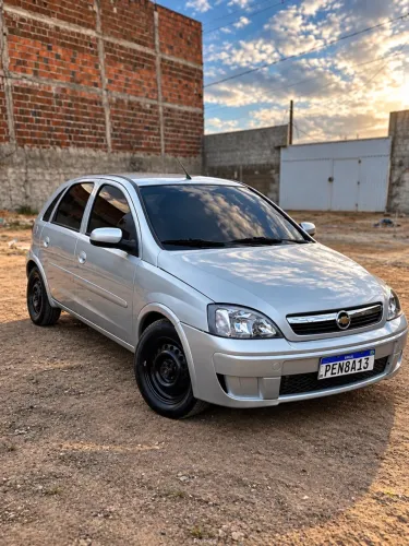 Chevrolet Corsa Hat. Maxx 1.4 8V Econoflex 5P 2011