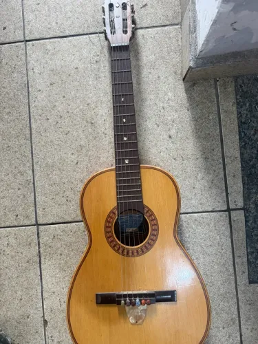 Violão giannini n4
