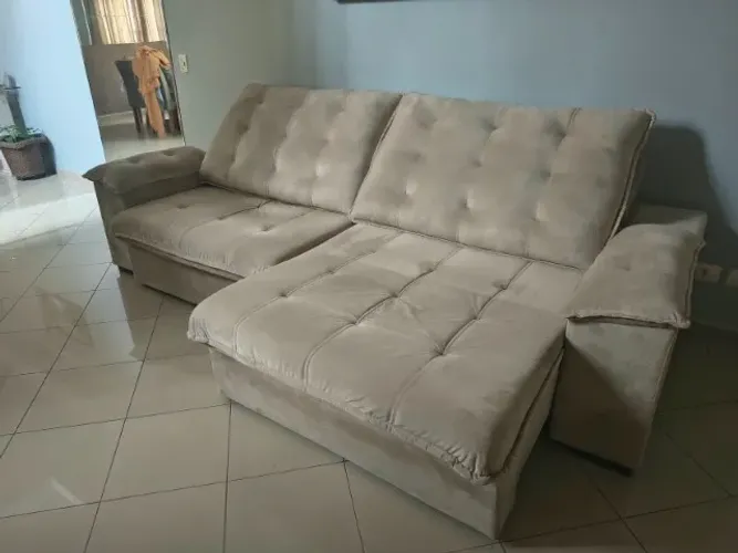Sofá Estofado Imperial Luxo 3,00 m Bege