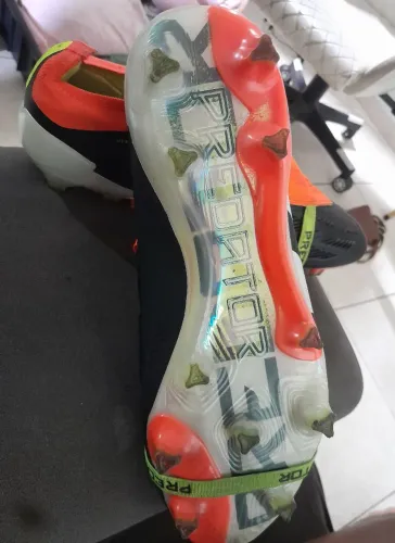 Vendo chuteira adiadas predador TM 40/41