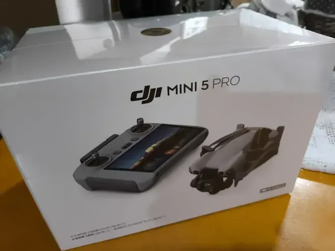 Drone DJI Mini 5 Pro Fly More Combo Plus 4K