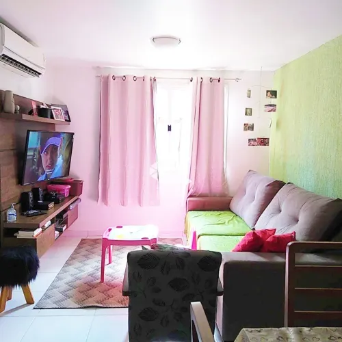 Excelente casa de 03 dormitórios no Condomínio Chácara dos Cataventos no Jardim Itu com 85
