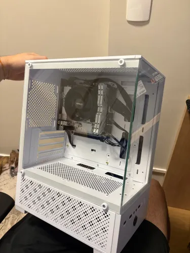 Pc gamer Ryzen 5 4600g 16gb ram 480gb