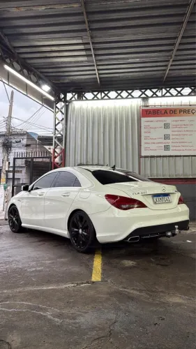 Mercedes-Benz CLA-200 First Edition 1.6 TB 16V Aut. 2015