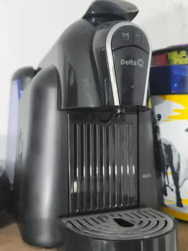 Cafeteira delta Q 