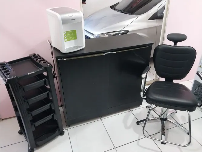 Móveis para salão de beleza