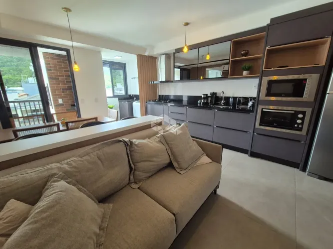 Duplex a venda em Jurerê