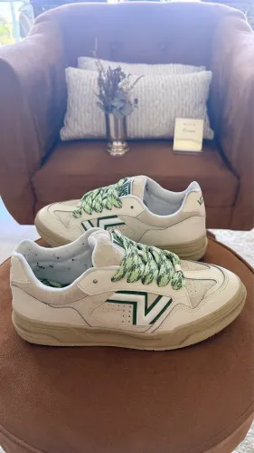 Tênis Vans Upland original creme e verde ? pouco usado