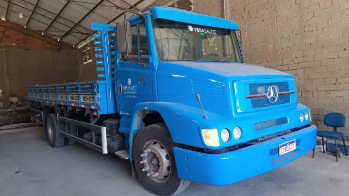 M.Benz L1418